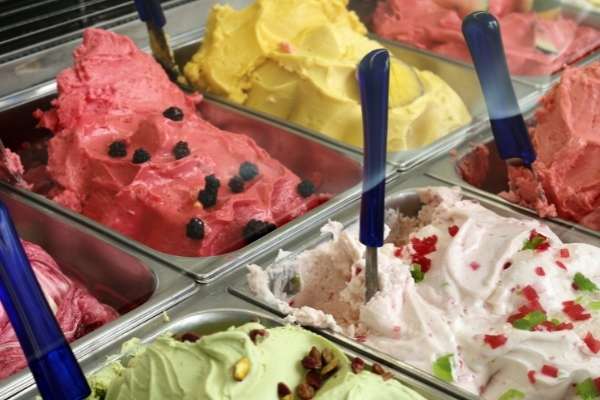 ice-cream-wagen-foodanhänger-frankfurt