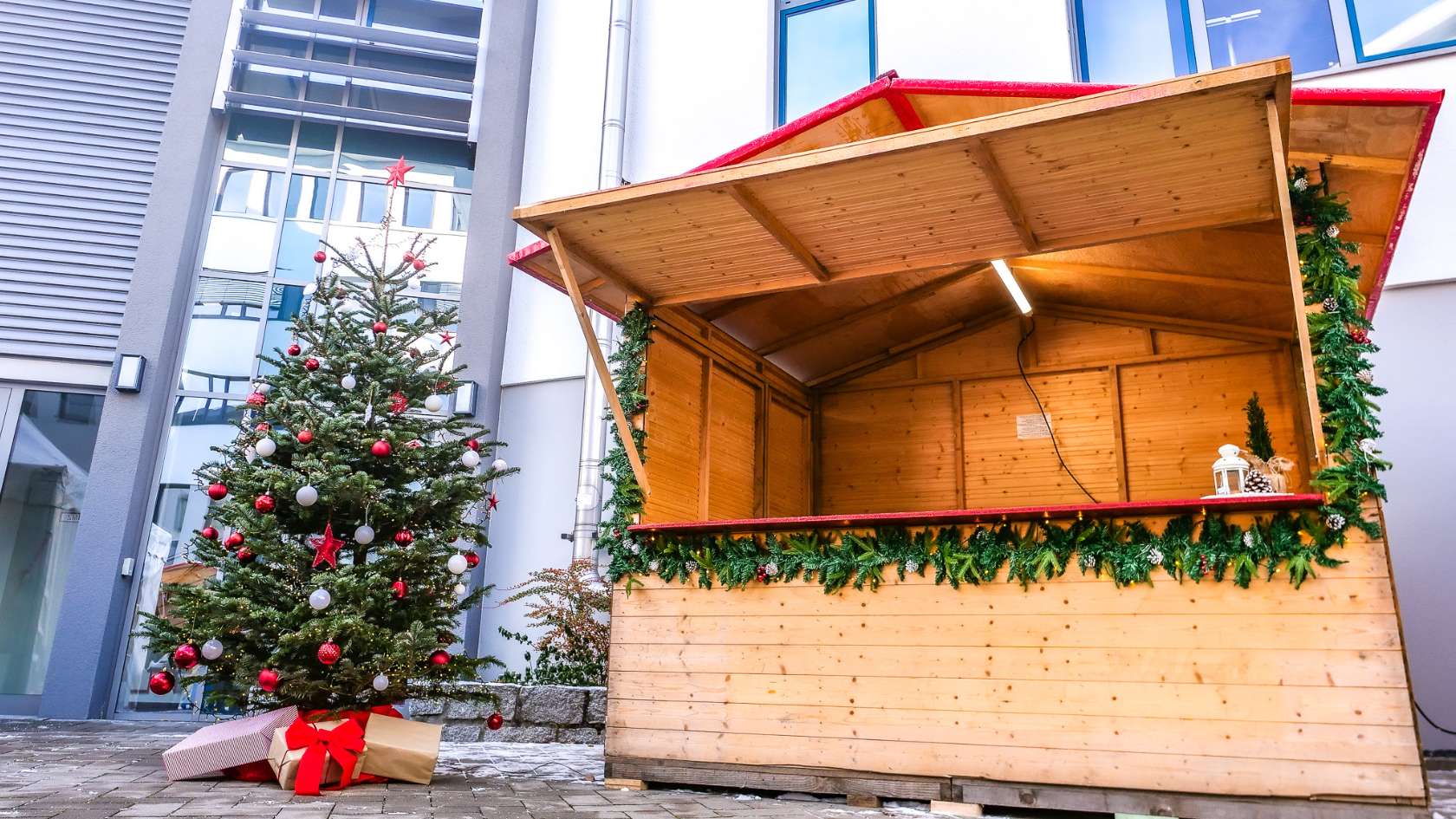 MARKTHÜTTEN Verkaufshütten Holzhütten deals Weihnachtsmarkt mieten