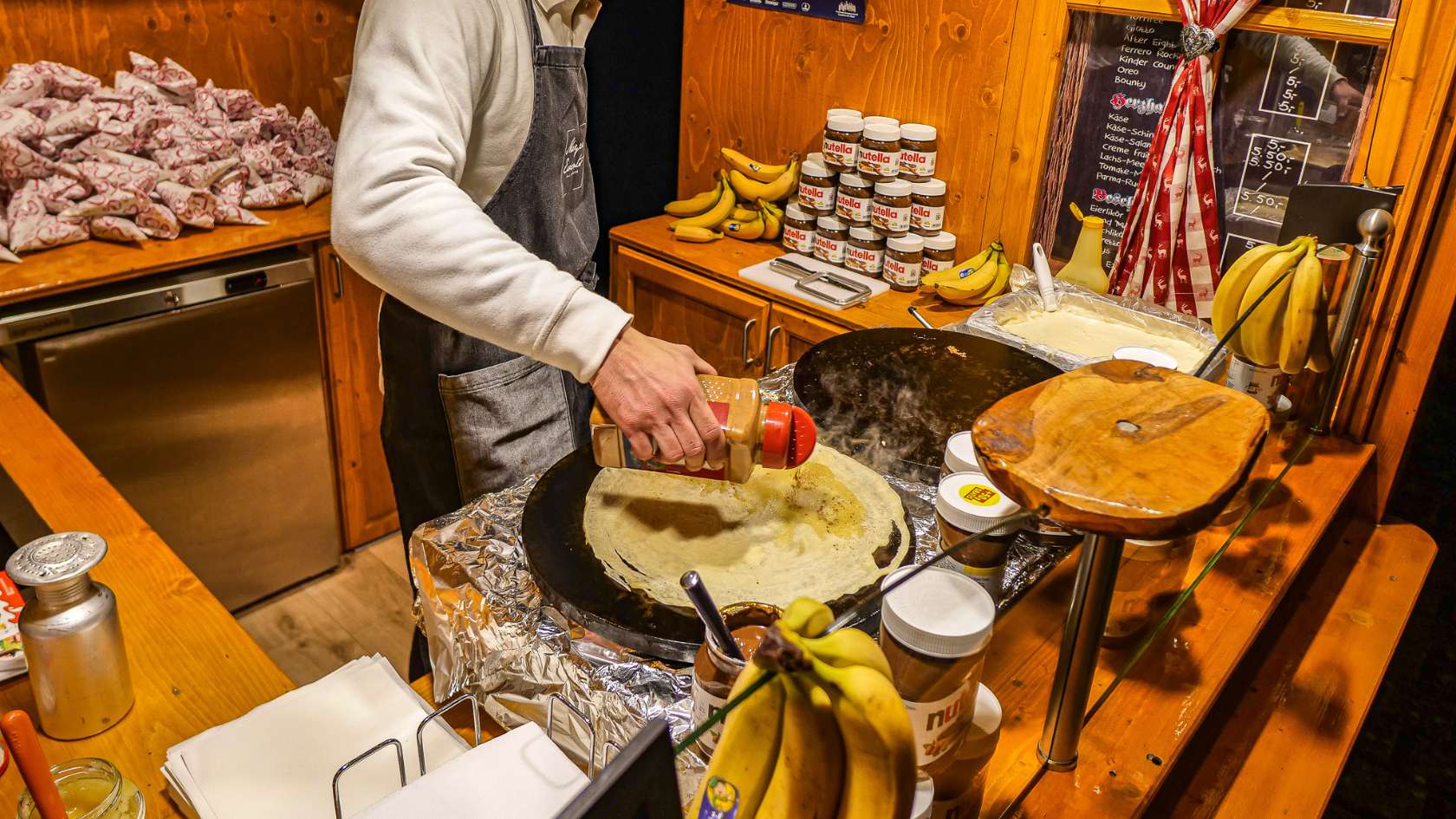 Crepes Stand mieten Leckere Crepes im Wagen