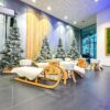 schlitten-lounge-ecke-weihnachtsfeier-deko