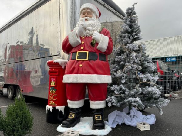 weihnachtsmann-mieten-als-staur
