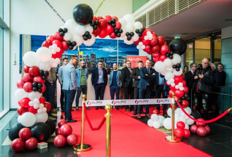Ballon-Dekoration Frankfurt für Firmenfeier und Hochzeit – maßgeschneidertes Konzept von Meyer Events